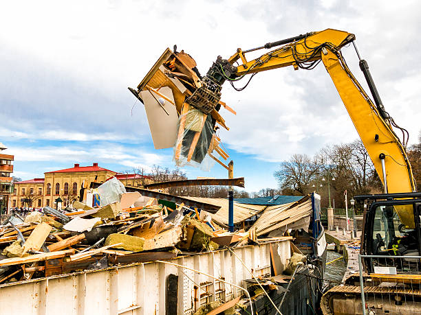 Commercial Cleanout Services in Grayson, KY